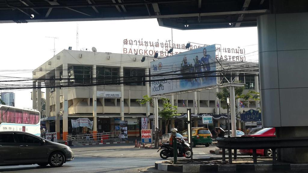 Hotel De Sky Sukhumvit Ekkamai Bangkok Zewnętrze zdjęcie